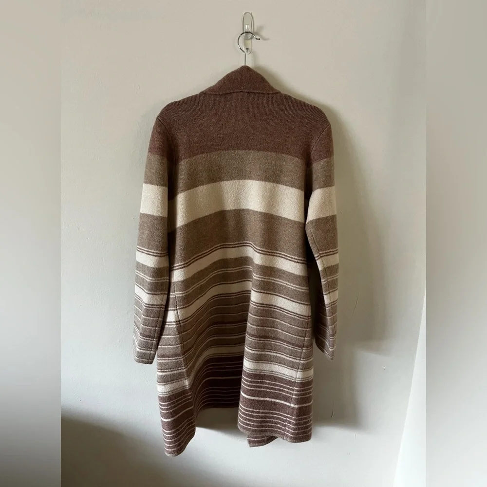 Long Cardigan Sweater - Picture 2 of 3